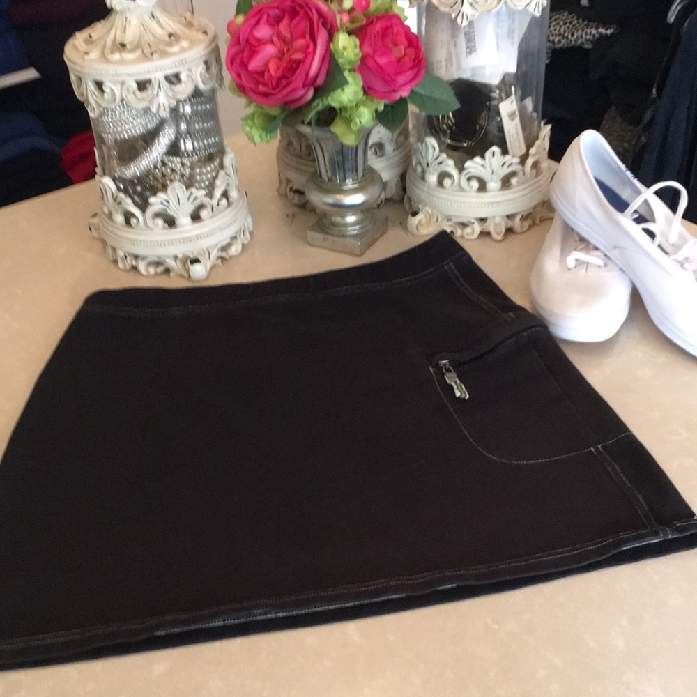Loft Causal skirt